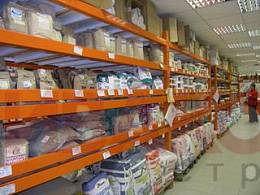 Компания "БасМаркет": стеллажи Cash&Carry, рулонные